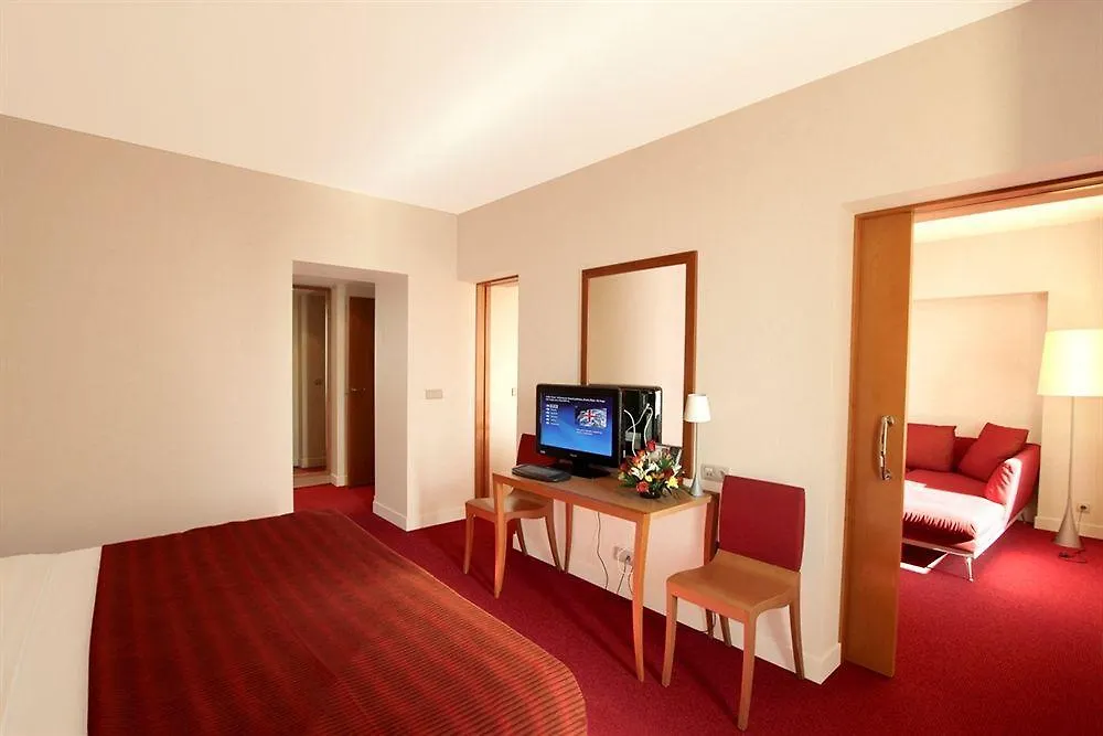 Sheraton Bucharest Hotel