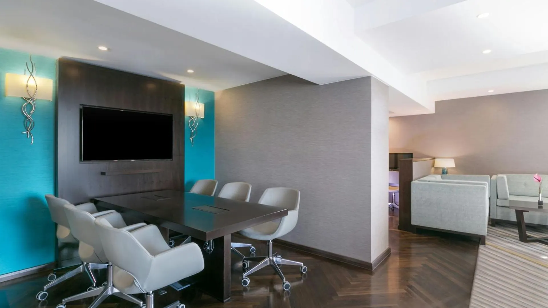 Sheraton Bucharest Hotel