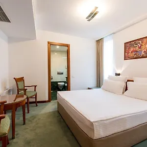3* Отель Duke Romana Center