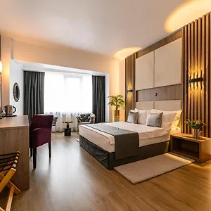 4* Отель Unique Boutique