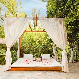 Orange Garden Otel Akyaka (Mugla)