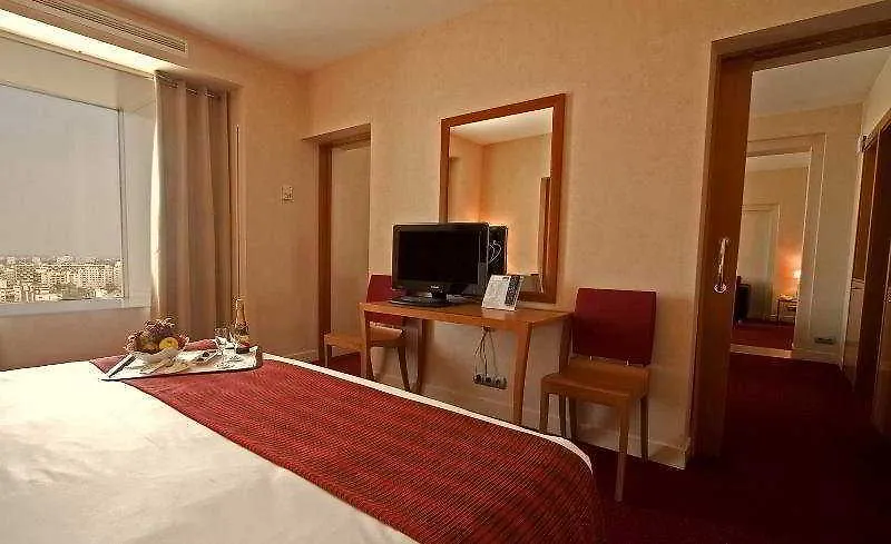 Sheraton Bucharest Hotel 5*,  Romania